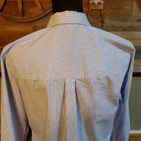 H&M  Button Down Shirt - Picture 4 of 6